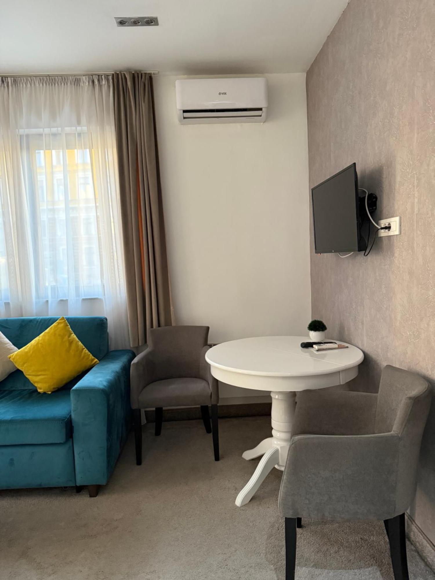 Deluxe Nortel Hotel Szarajevó Kültér fotó