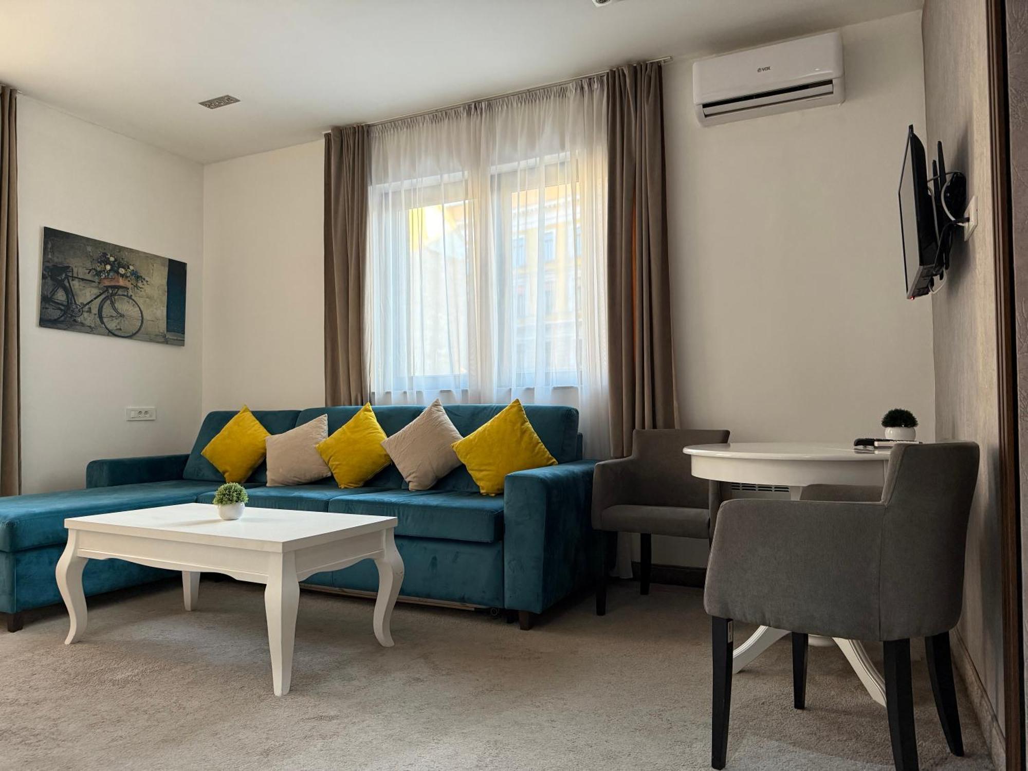 Deluxe Nortel Hotel Szarajevó Kültér fotó