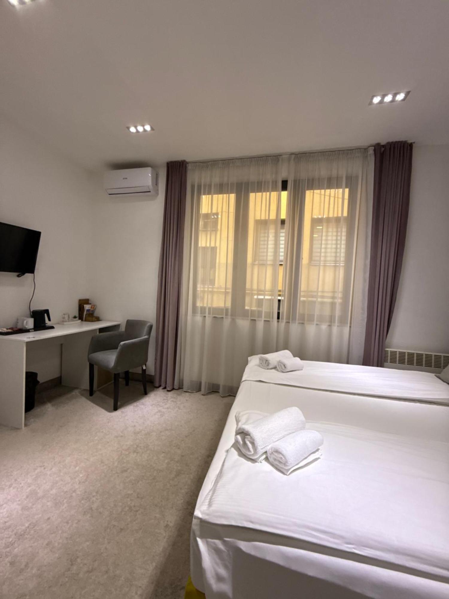 Deluxe Nortel Hotel Szarajevó Kültér fotó