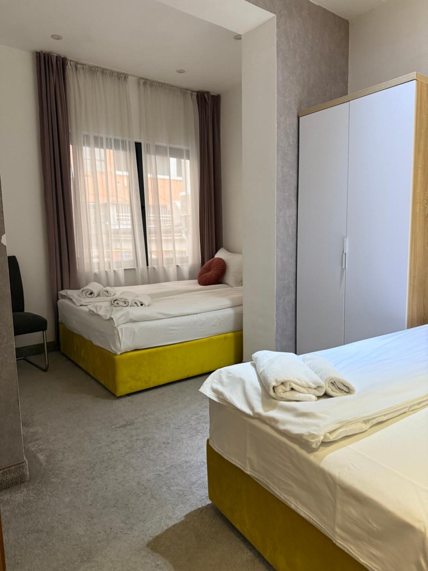 Deluxe Nortel Hotel Szarajevó Kültér fotó